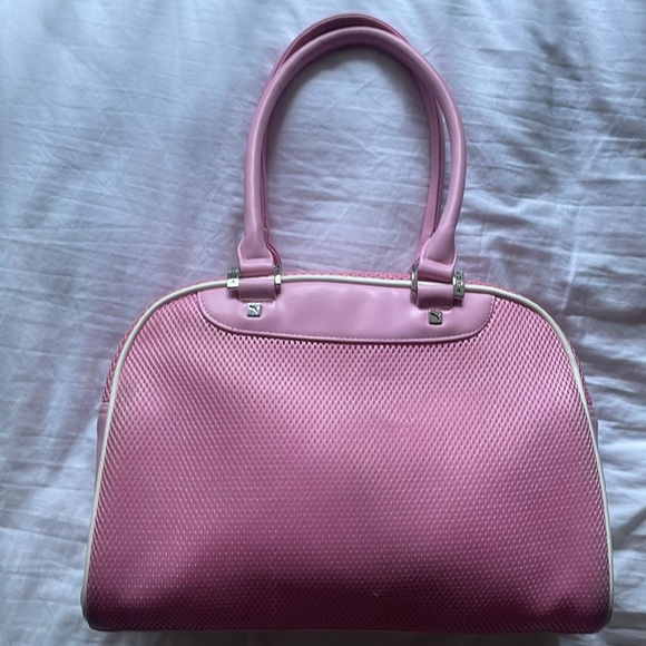 PUMA Pink Mesh Medium Grip Bag EUC 15”x 9.5” Duffle - Picture 4 of 13
